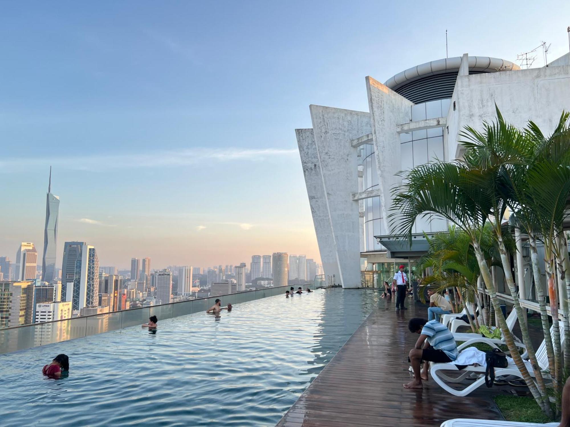 Regalia Suites & Residence By Enjoy Your Stay Kuala Lumpur Exterior foto