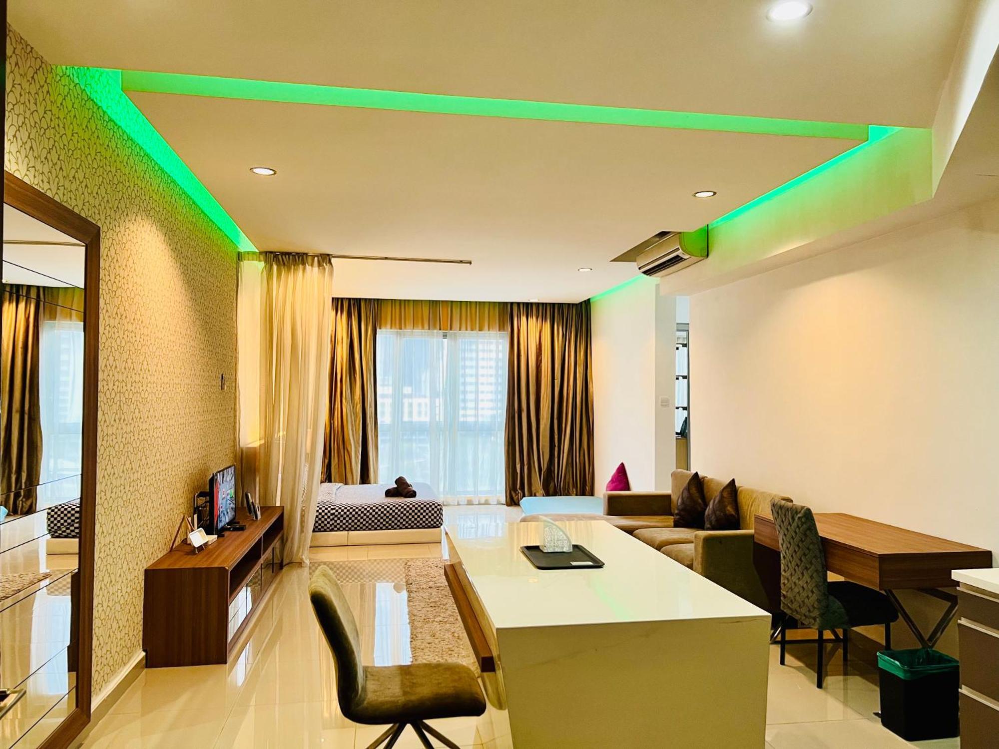 Regalia Suites & Residence By Enjoy Your Stay Kuala Lumpur Exterior foto